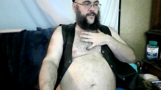 BriTheTopBear online show from May 16, 1:26 am