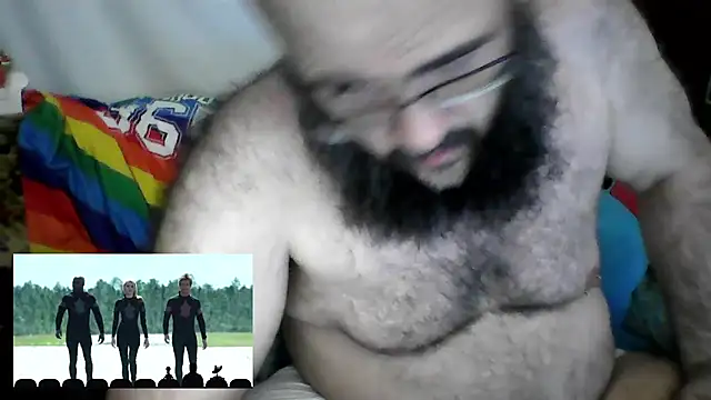 BriTheTopBear online show from June 26, 7:25 am