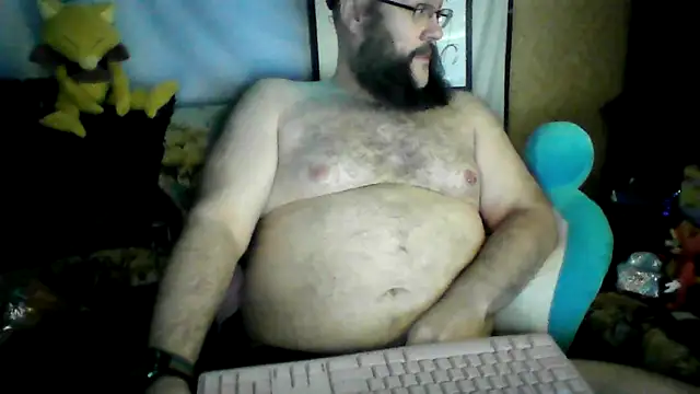BriTheTopBear online show from May 22, 6:33 am