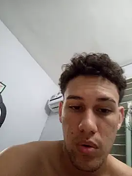 Snapshot of Gerardomendoza17 chatting on July 3, 3:24 am Gerardomendoza17 online show from July 3, 3:24 am