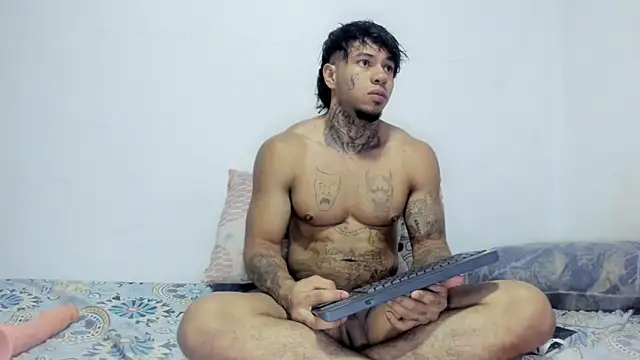 daamonxxx19  online show from May 4, 3:10 am