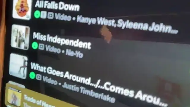 HarleenKaur2288 online show from April 10, 9:16 am