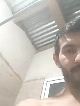 Em3033 online show from April 13, 10:14 pm