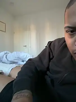 Yiskel online show from April 7, 4:31 pm