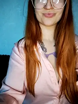 LeonaFox online show from April 13, 2:43 pm