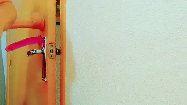 MojaditPussy online show from April 11, 2:21 pm