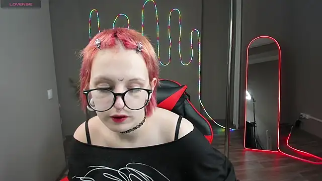 Rhonda Martins online show from April 11, 8:07 am