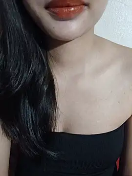 Luckyy29 online show from June 26, 3:29 pm