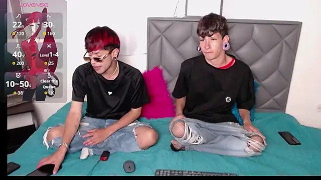 Demian y Salvatore online show from April 8, 5:58 pm