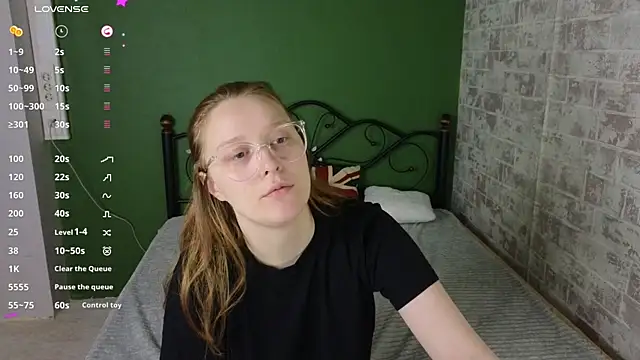 JessieWayy online show from May 25, 1:16 am