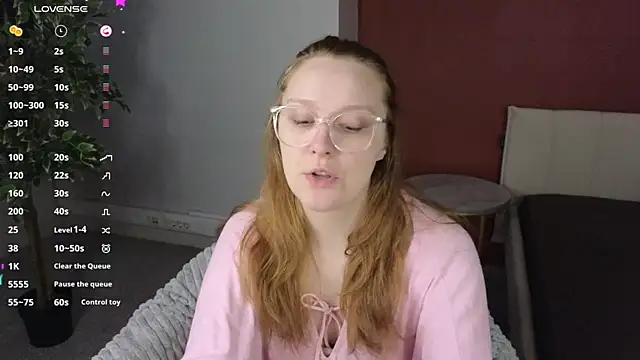 JessieWayy online show from May 15, 1:14 am