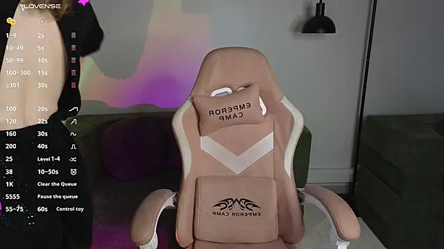 JessieWayy online show from May 13, 1:12 am