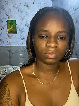 Naomi-Desire online show from May 4, 12:25 am