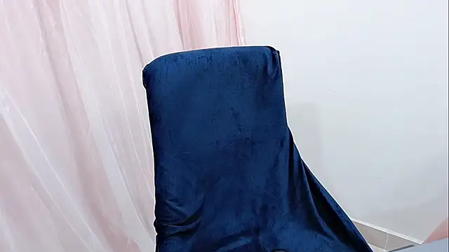minami-yuiyui online show from May 8, 1:31 am