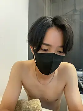 Snapshot of dadamaruu chatting on July 18, 1:09 pm dadamaruu online show from July 18, 1:09 pm