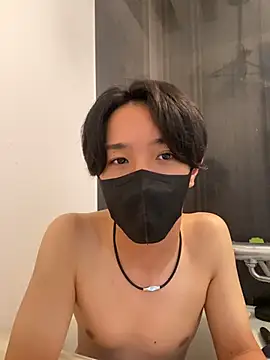 Snapshot of dadamaruu chatting on July 16, 1:19 pm dadamaruu online show from July 16, 1:19 pm