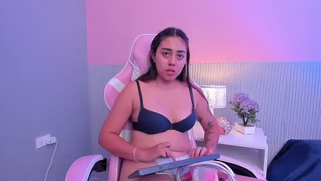rose smitth online show from April 9, 7:09 pm