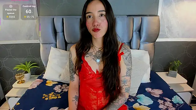 Cata Jonees online show from May 8, 7:39 pm