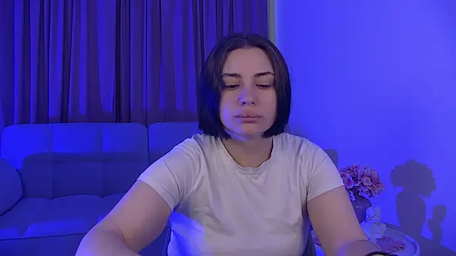 AdrianaToress online show from May 8, 5:11 am