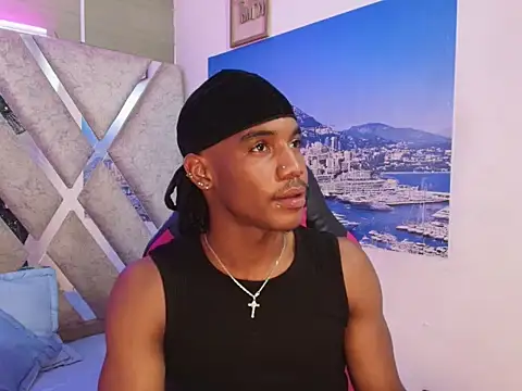 axel silva4 online show from May 19, 7:32 pm