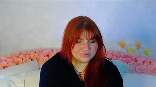 BelladonnaRed online show from April 10, 3:35 am