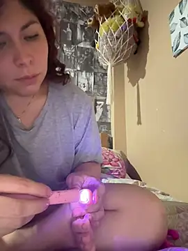 DirtyMerida online show from April 12, 2:37 am