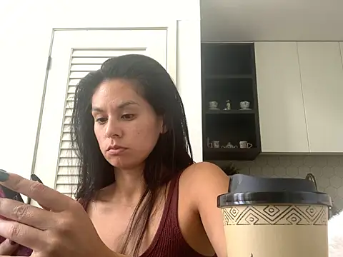 VixenBlade online show from May 16, 8:19 pm