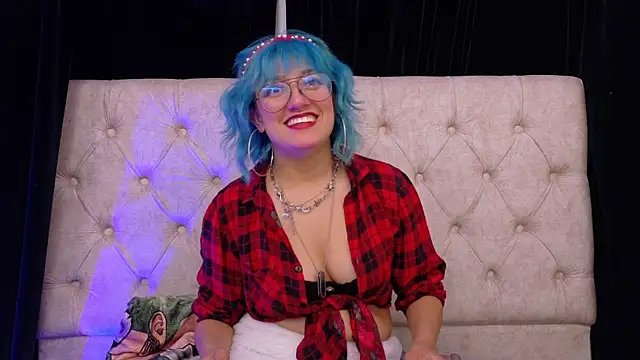 Snapshot of Zafiro_Kitsune chatting on June 30, 3:50 am Zafiro Kitsune online show from June 30, 3:50 am
