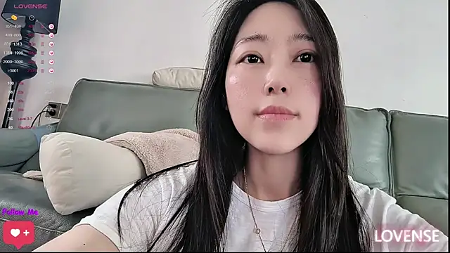 MMYIOO online show from April 8, 6:59 am