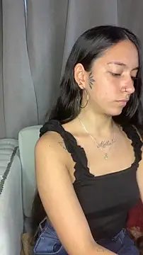 DulceLatinaxo online show from June 16, 9:48 pm