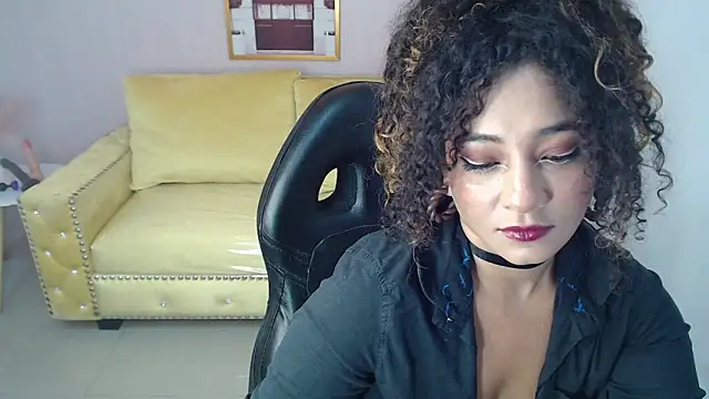 Brittany ch online show from May 16, 8:19 pm