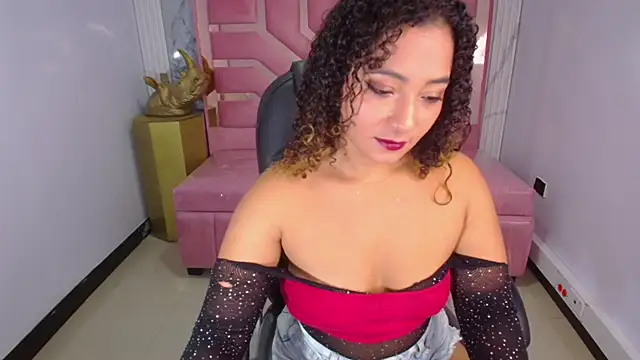 Brittany ch online show from April 13, 7:51 pm