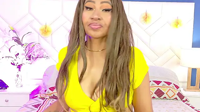 Snapshot of Kiara_Parker_ chatting on June 27, 2:45 pm Kiara Parker online show from June 27, 2:45 pm