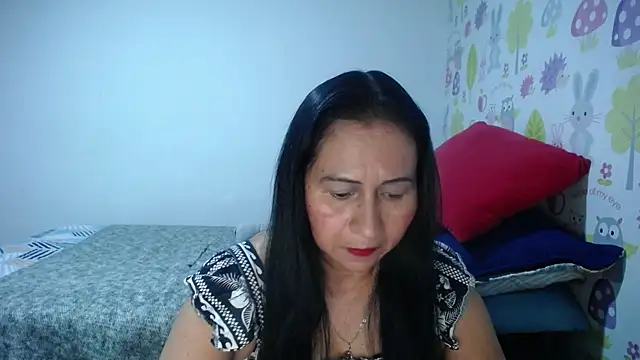 Tyna b online show from June 30, 10:43 pm