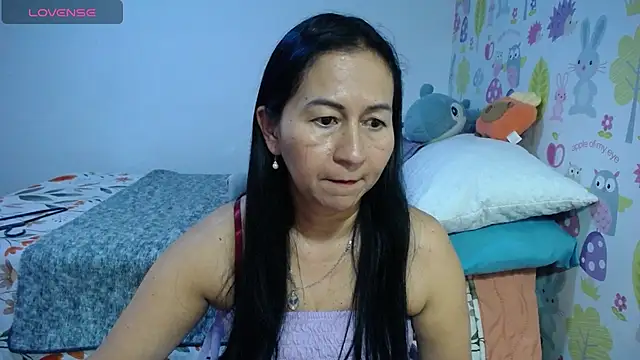 Tyna b online show from July 28, 10:09 pm