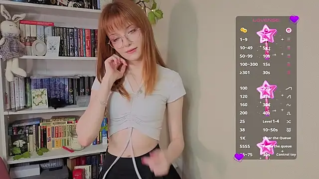 Lilyrin online show from June 3, 9:52 pm