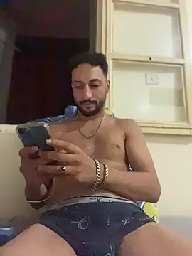 Snapshot of legende59 chatting on July 18, 1:25 am legende59 online show from July 18, 1:25 am