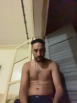 Snapshot of legende59 chatting on June 26, 11:10 pm legende59 online show from June 26, 11:10 pm