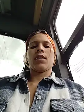 Mia 0-4 online show from May 24, 4:40 pm