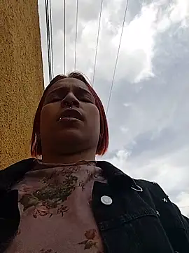 Mia 0-4 online show from June 4, 4:11 pm