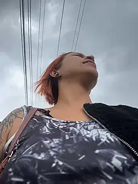 Mia 0-4 online show from July 9, 4:28 pm