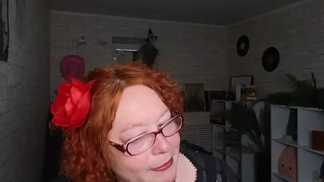 Fara Flutte online show from May 28, 5:37 am