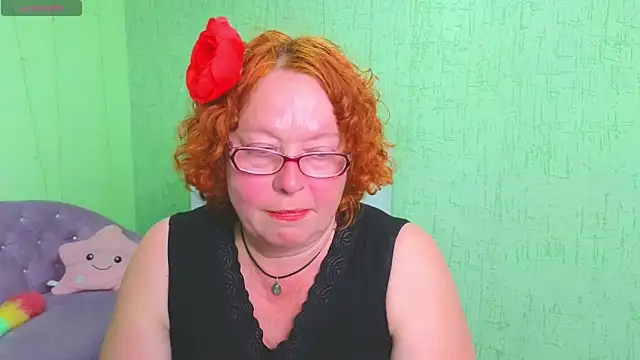 Snapshot of Fara_Flutte chatting on June 11, 1:52 pm Fara Flutte online show from June 11, 1:52 pm