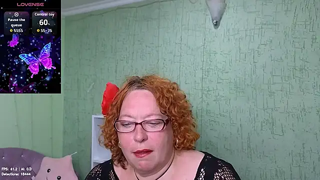 Snapshot of Fara_Flutte chatting on July 11, 10:04 am Fara Flutte online show from July 11, 10:04 am