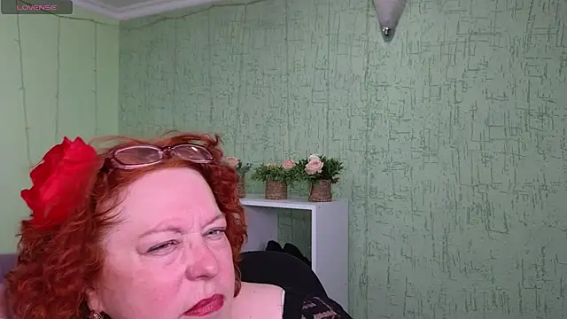Fara Flutte online show from May 26, 5:27 am