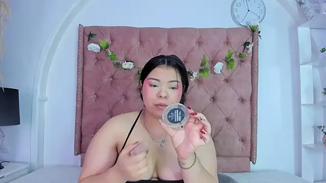 ROSELEI  online show from May 24, 12:49 pm