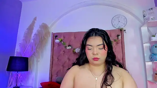 ROSELEI  online show from May 10, 8:51 am