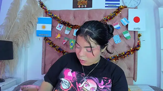 Snapshot of ROSELEI_ chatting on July 1, 5:08 am ROSELEI online show from July 1, 5:08 am
