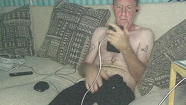 Sum4U2c online show from April 27, 12:14 pm