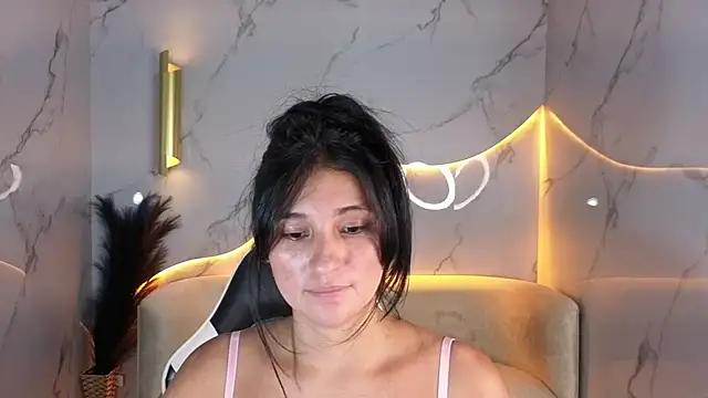 Snapshot of Alisson_tx_ chatting on July 10, 7:47 pm Alisson tx online show from July 10, 7:47 pm